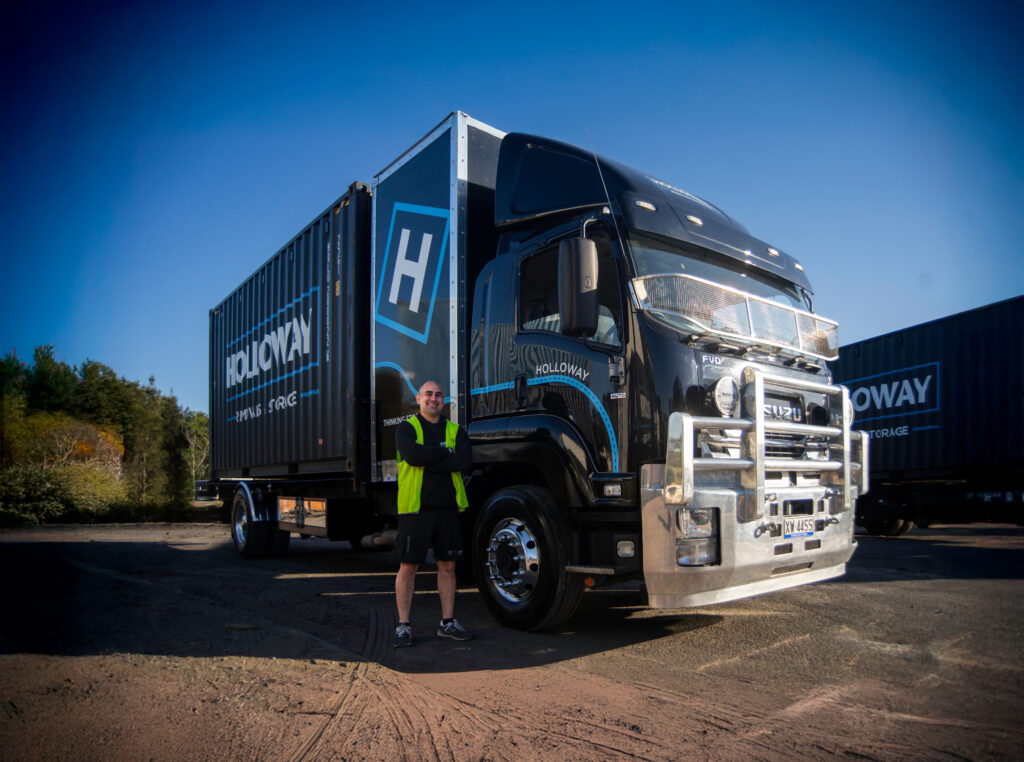 holloway removals and storage banner
